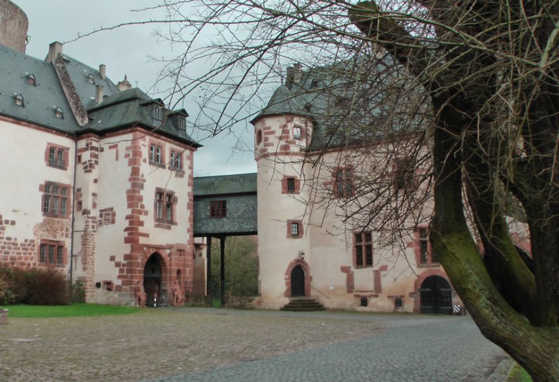 Schloss in Büdingen, Tor zum Innenhof